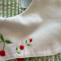 Combinaison verte seersucker cerises - 6 mois