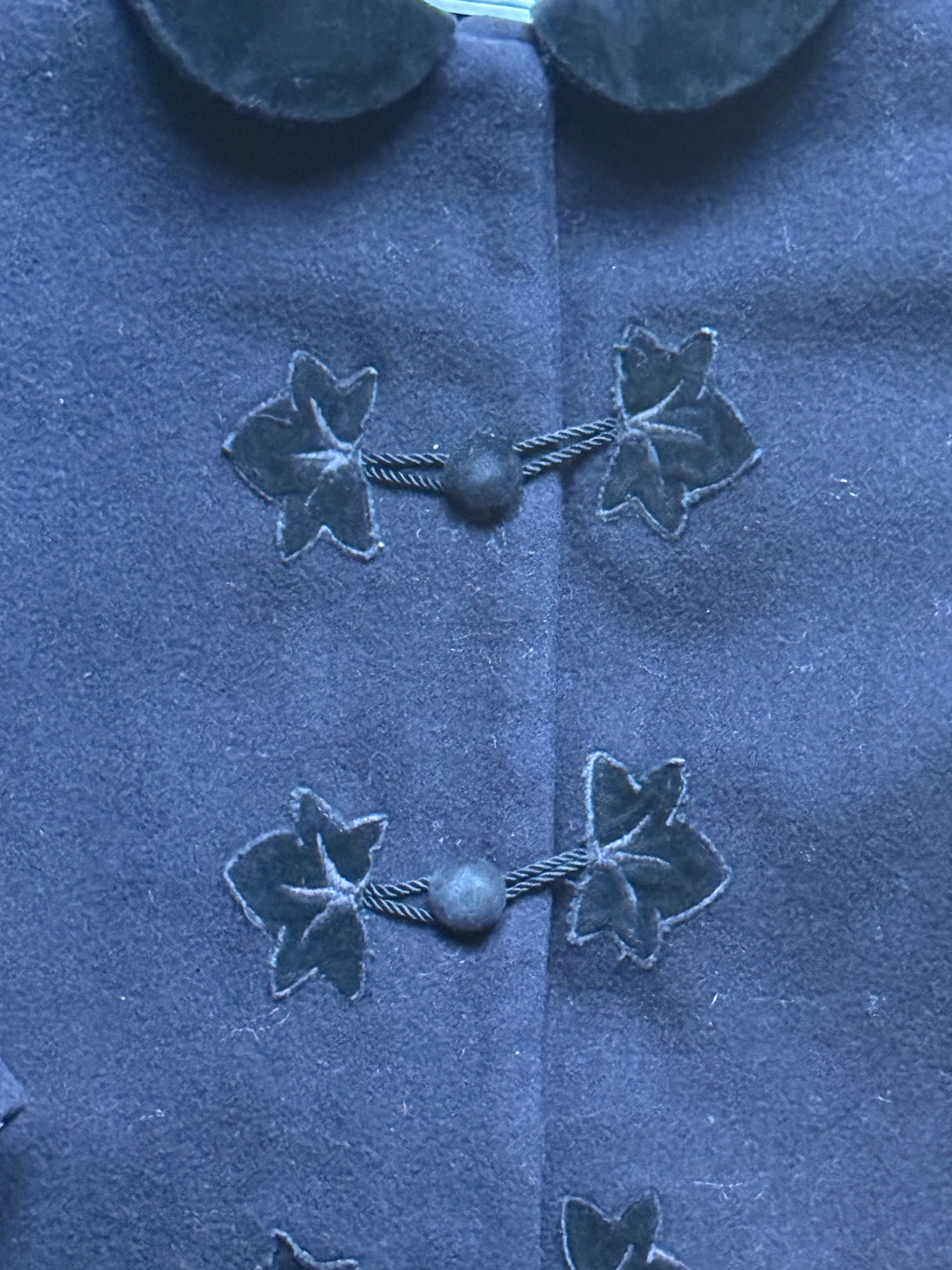 Manteau court noir - 4 ans