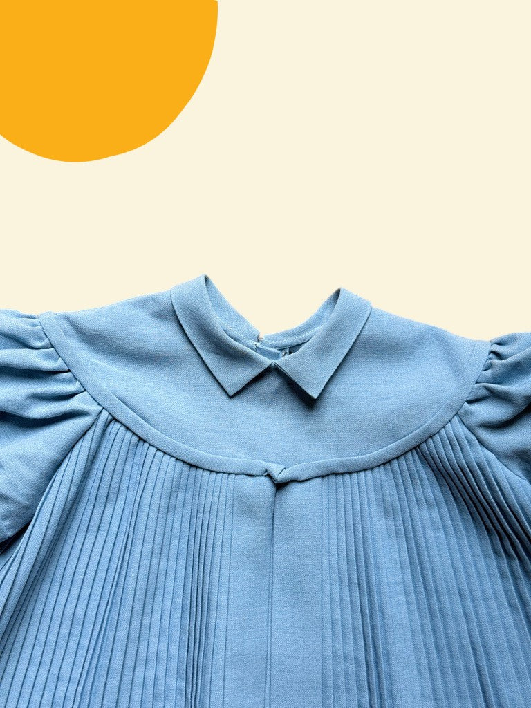 Robe ancienne plissée bleue - 12/18 mois