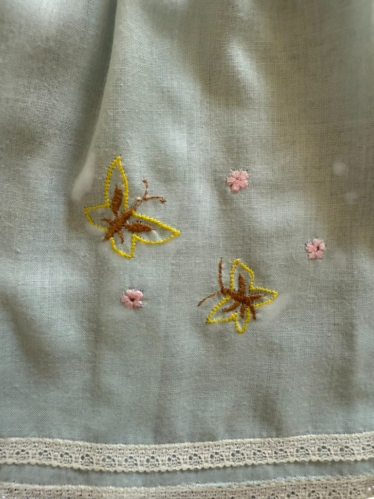 Blouse bleue brodée papillons - 3 mois